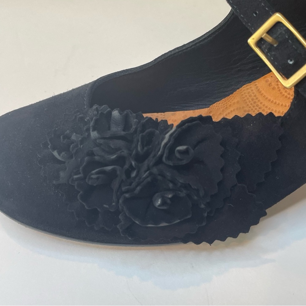 Black Suede Pumps - Picture 3 of 6